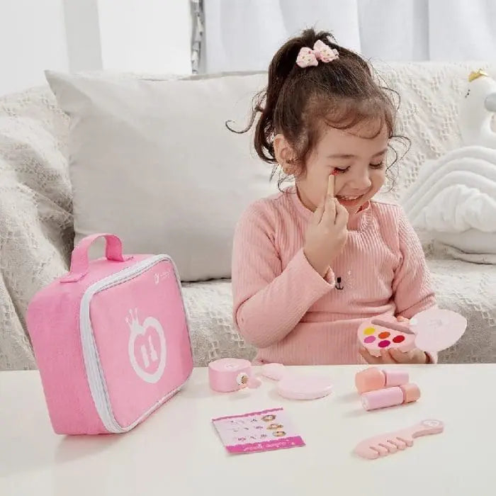 CLASSIC WORLD MAKE-UP SET