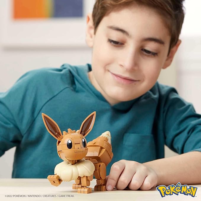 MEGA BUILD & SHOW EVEE by Mattel
