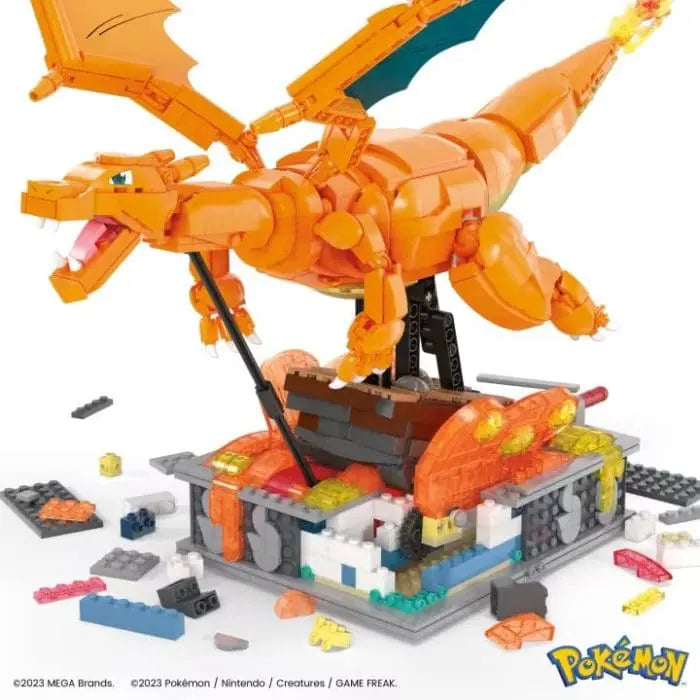 MEGA Pokémon Charizard Building Kit With Motion by Mattel