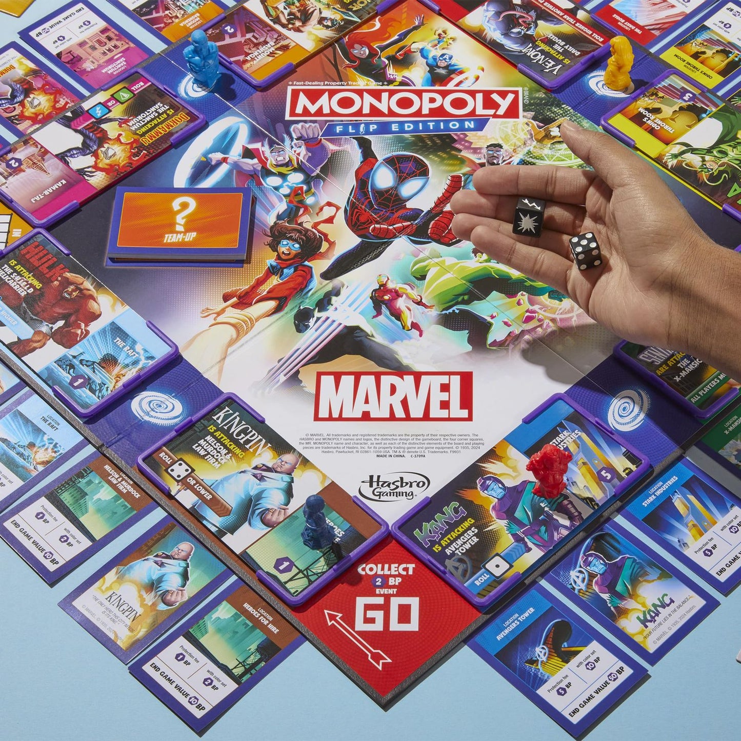 MONOPOLY FLIP MARVEL by Hasbro