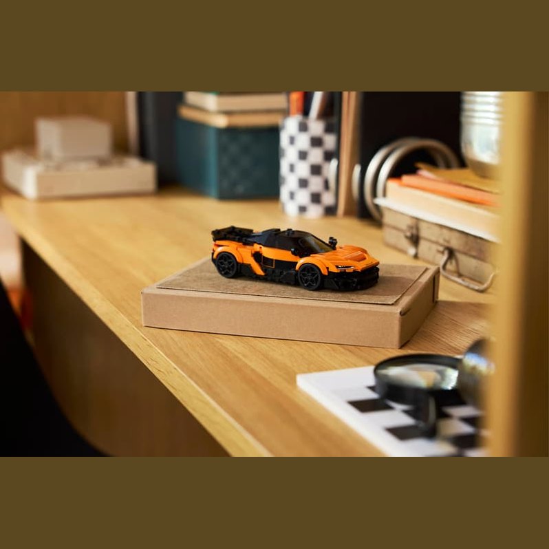 LEGO McLaren W1 (77257) by LEGO