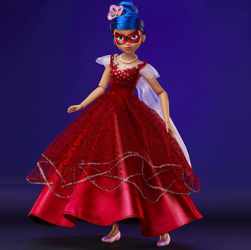 Miraculous Ladybug Cat Noir Movie 10.5" Marinette Collector Fashion Doll by Playmates Toys