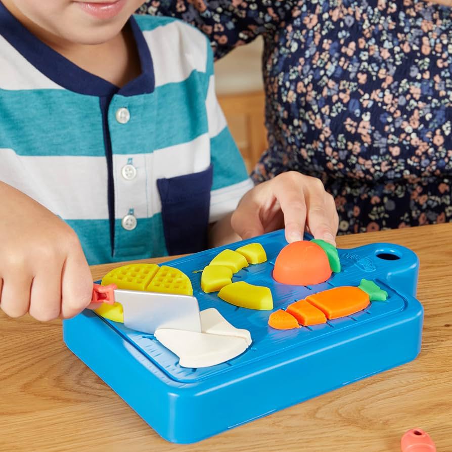 PLAY DOH LITTLE CHEF STARTER SET by Hasbro