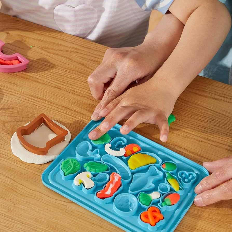 PLAY DOH LITTLE CHEF STARTER SET by Hasbro