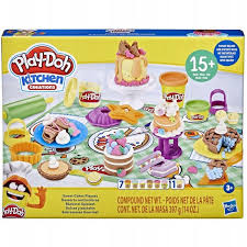 PLAY DOH SWEET CAKES PLAYSET by Hasbro
