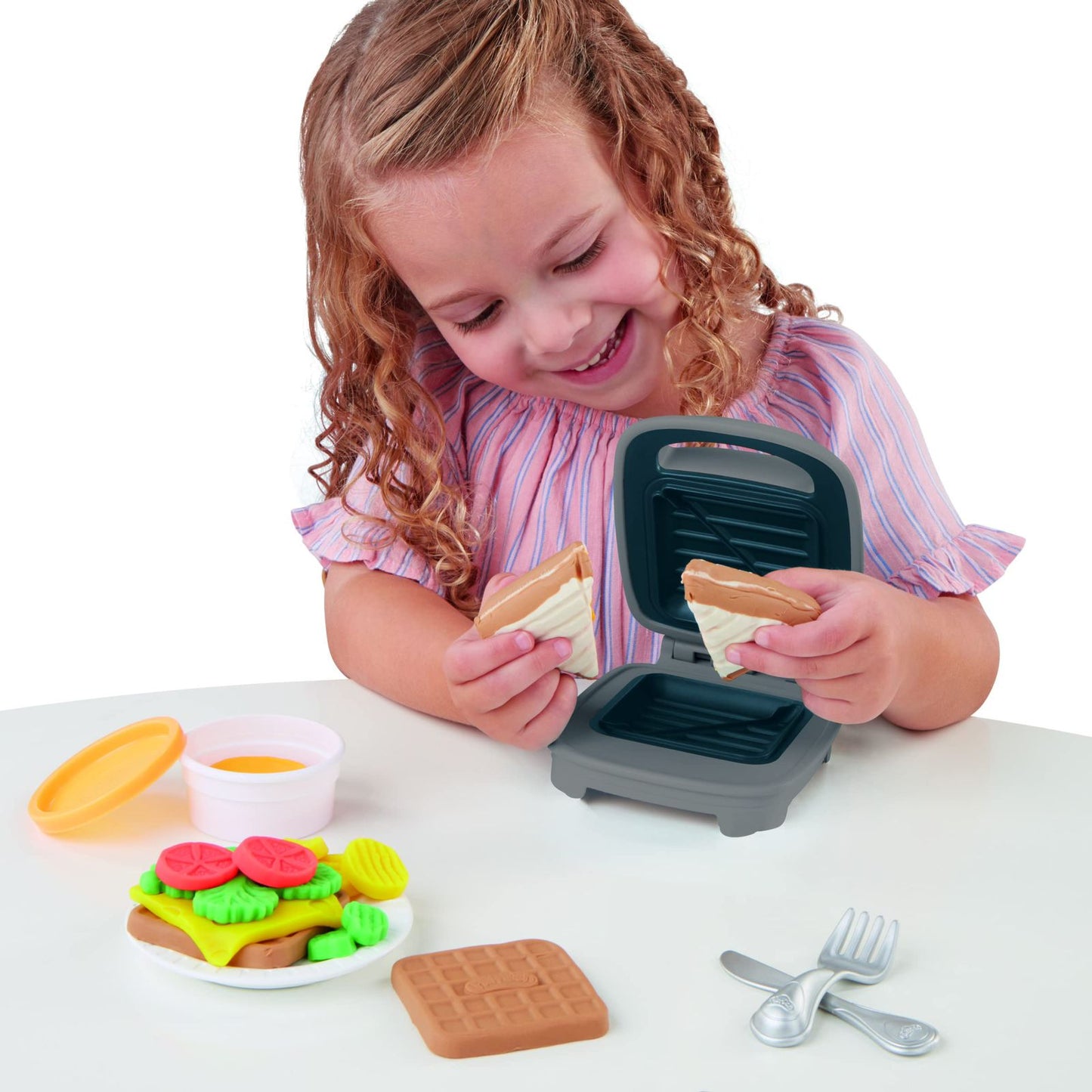PLAY-DOH CHEESE SANDWICH