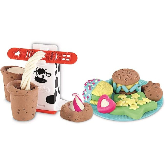 Play-Doh Kitchen Creations Milk and Cookies Set by Hasbro