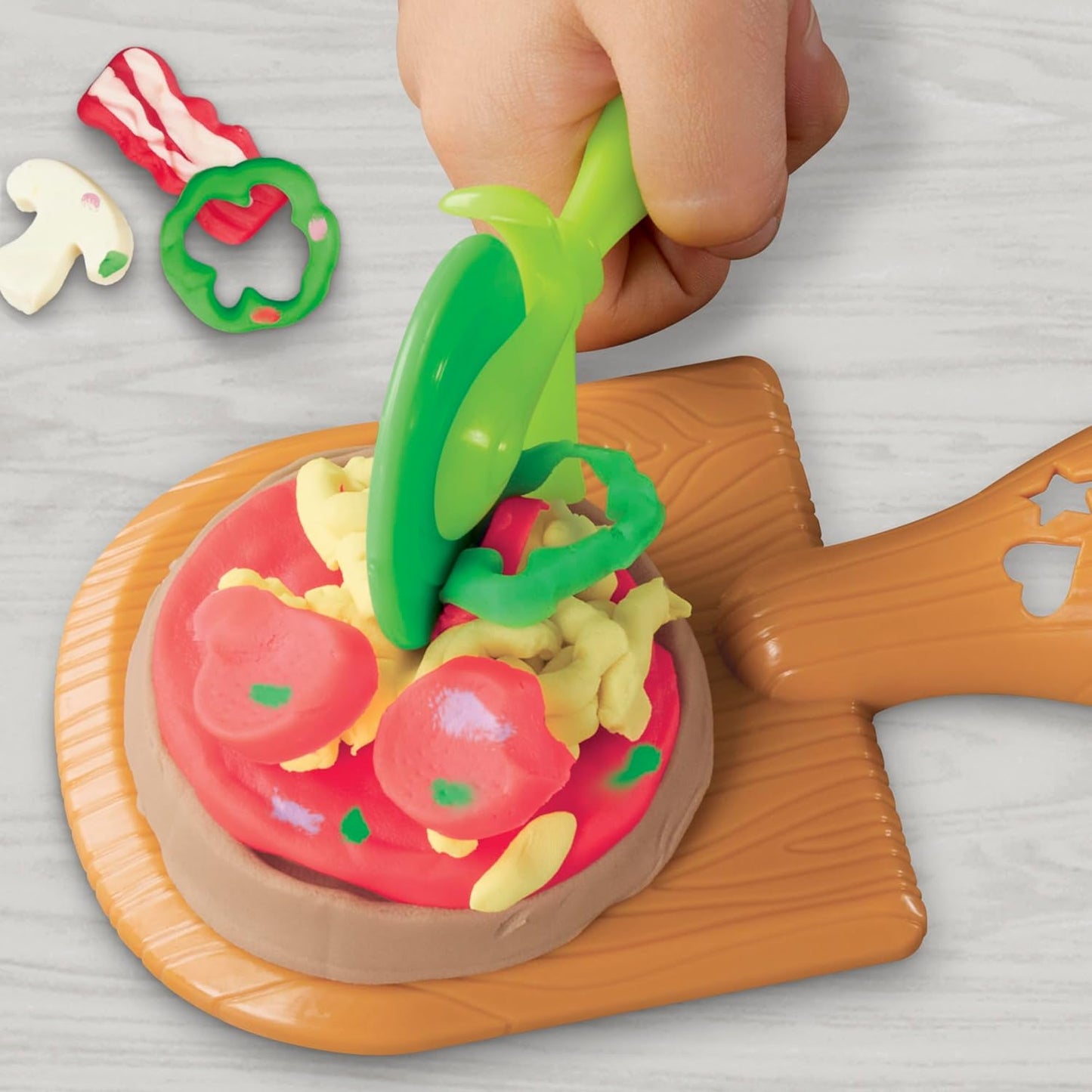 Play-Doh Kitchen Creations Pizza Oven Playset by Hasbro