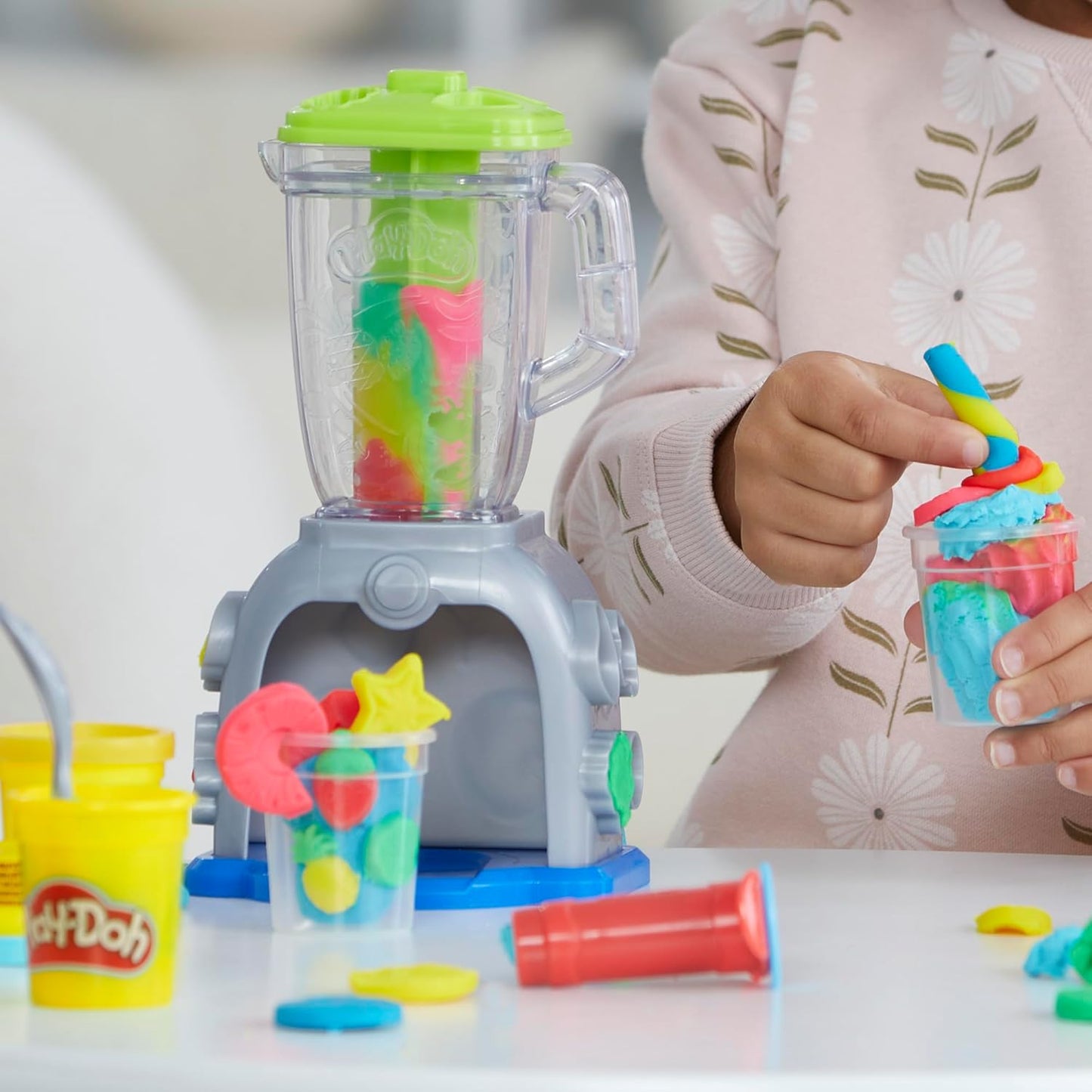Play Doh Swirlin' Smoothies by Hasbro