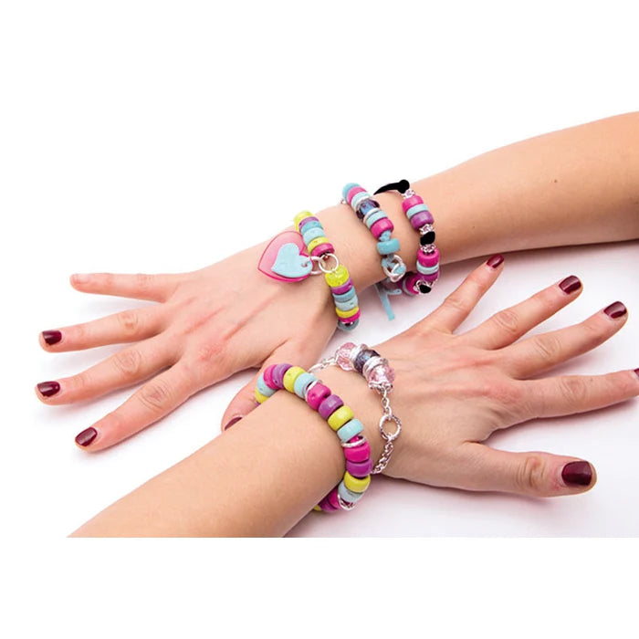 Rainbow bracelets by Clementoni