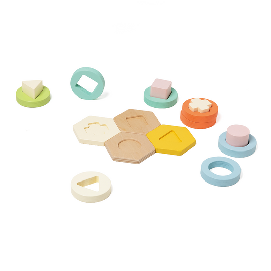 Shape Matching Game by Classic World