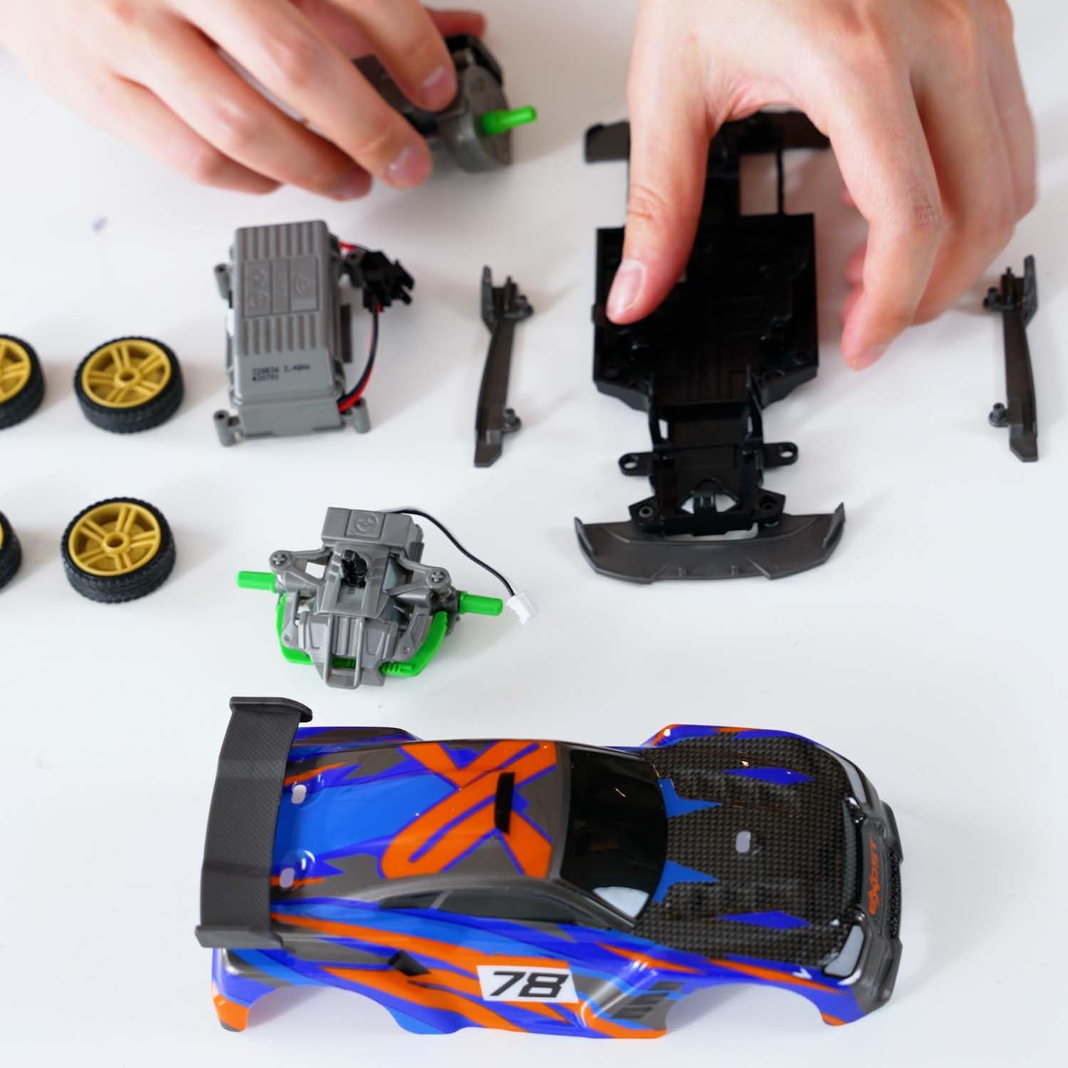 Silverlit Build 2 Drive RC Car Duo Set by Silverlit