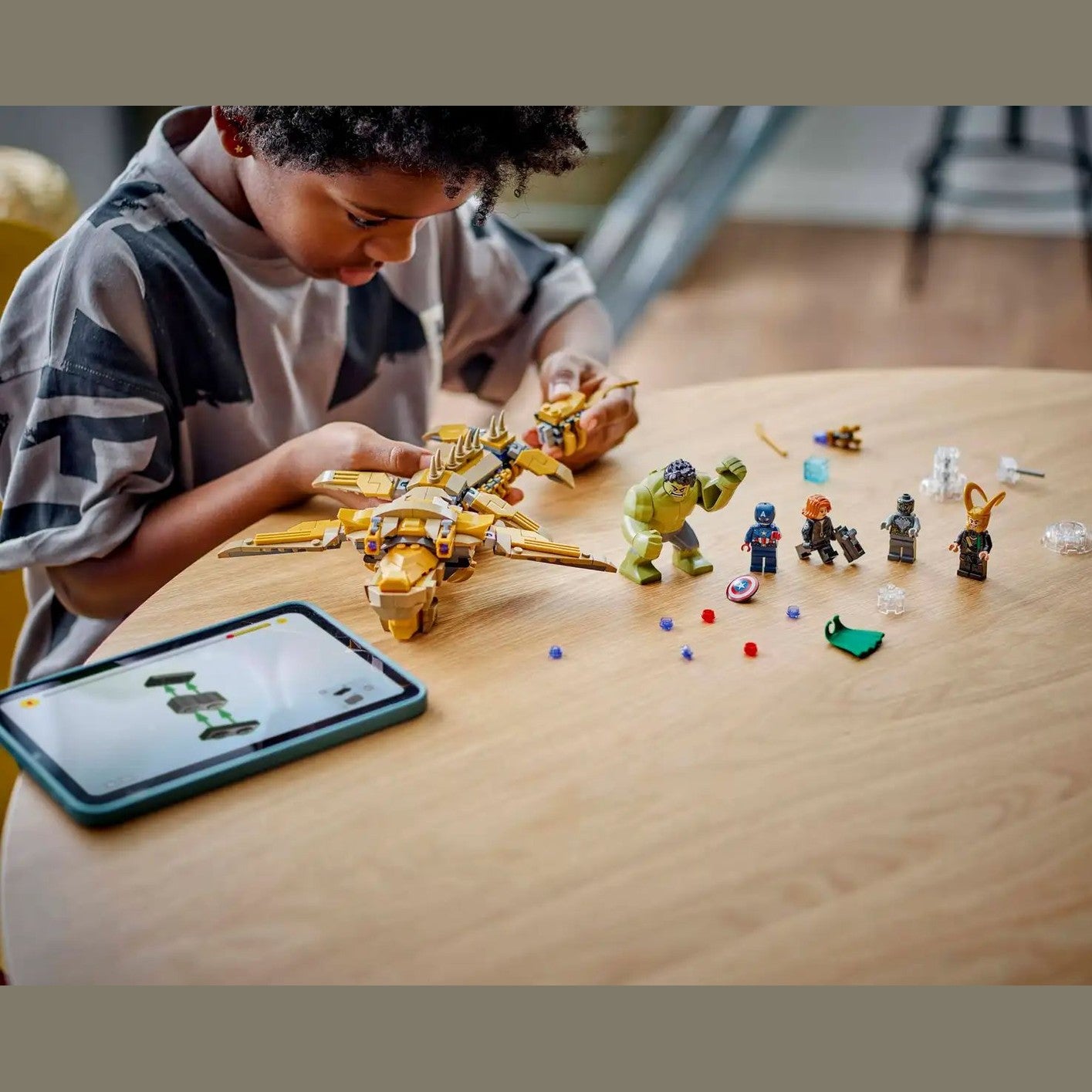 LEGO THE AVENGERS VS THE LEVIATHAN (76290) by LEGO