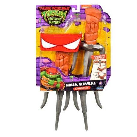 TMNT Ninja Reveal Raphael’s Sai by Playmates Toys