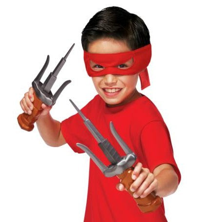 TMNT Ninja Reveal Raphael’s Sai by Playmates Toys