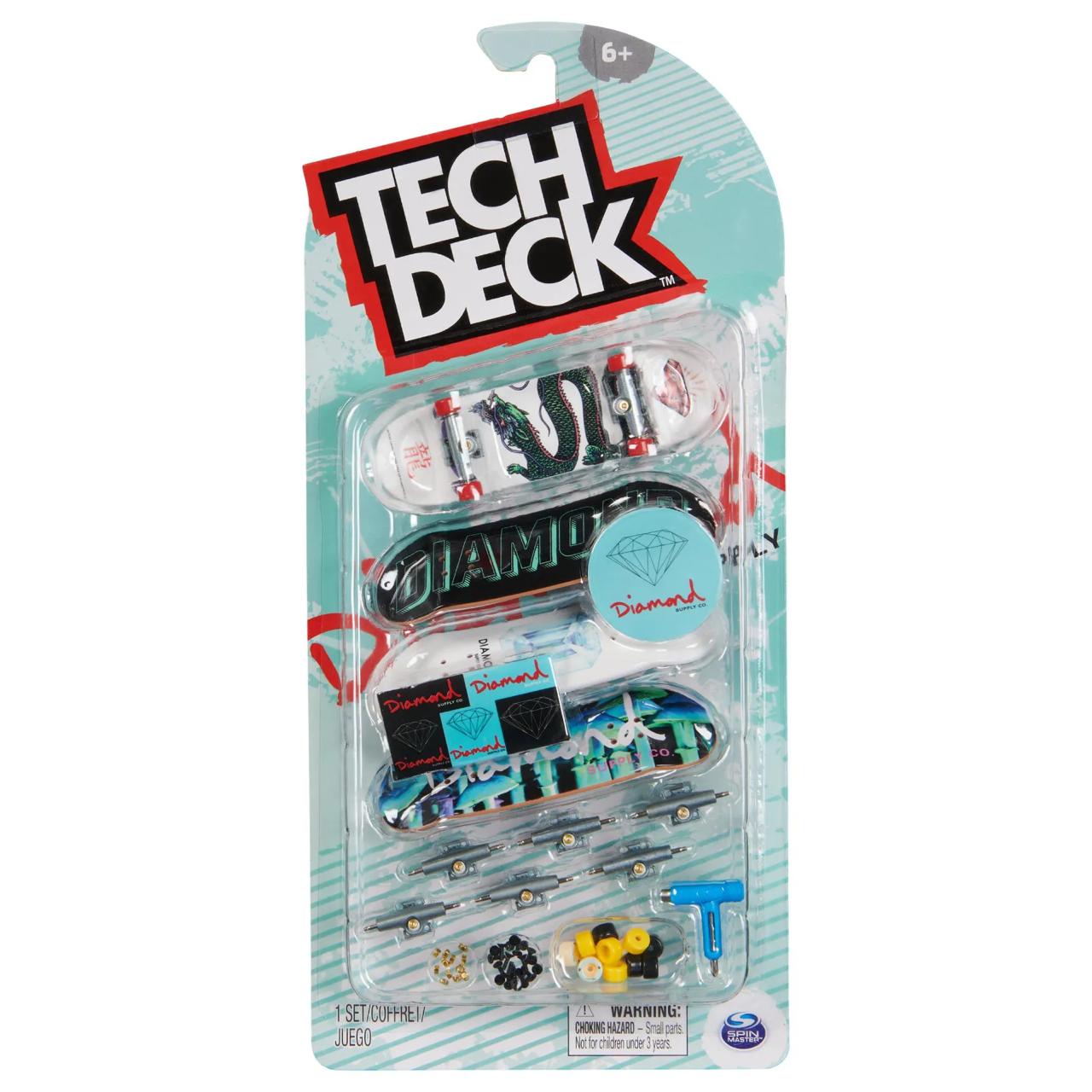 Tech Deck Fingerboard Pack of 4 with Accessories