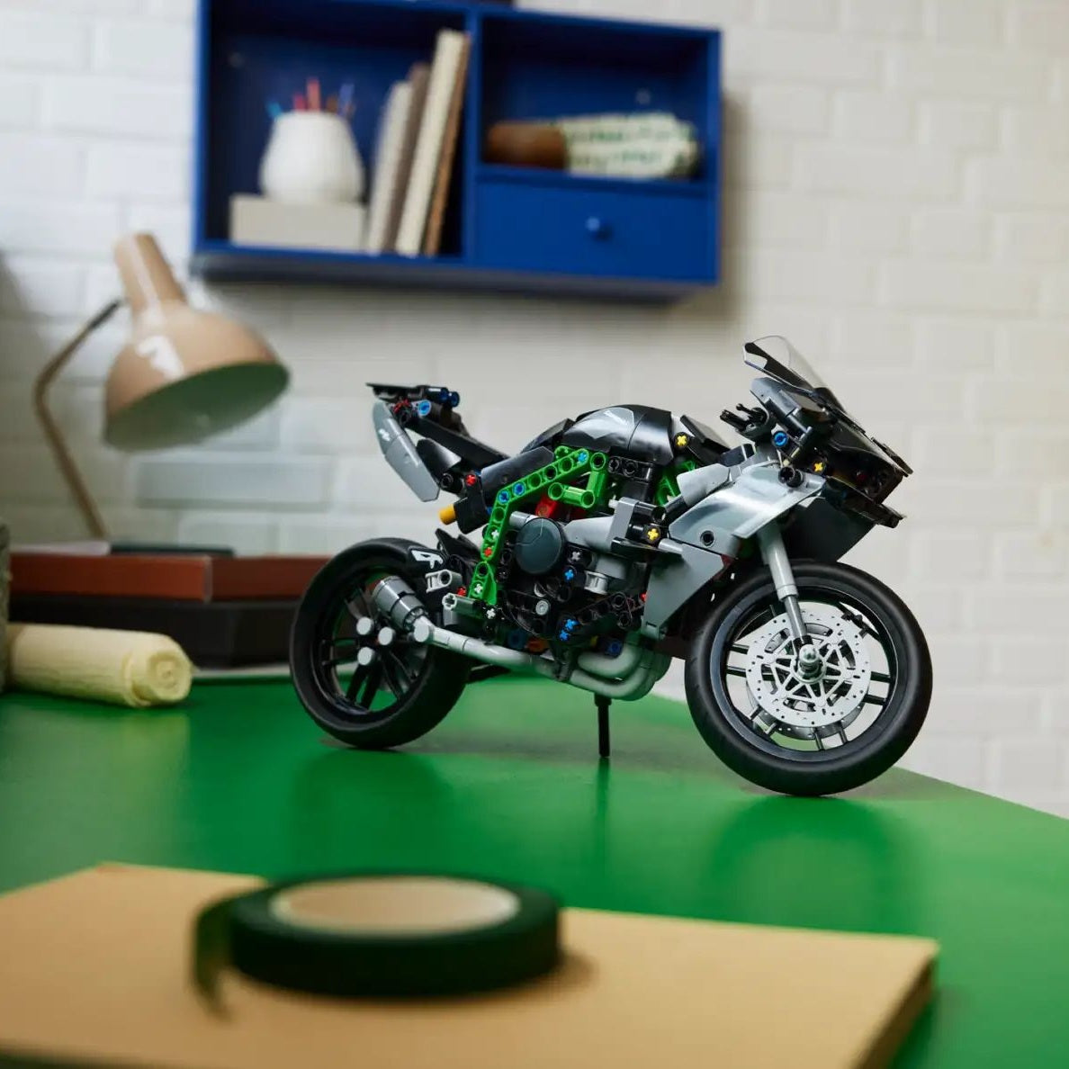 LEGO Technic Kawasaki Ninja H2R Motorcycle (42170) by LEGO