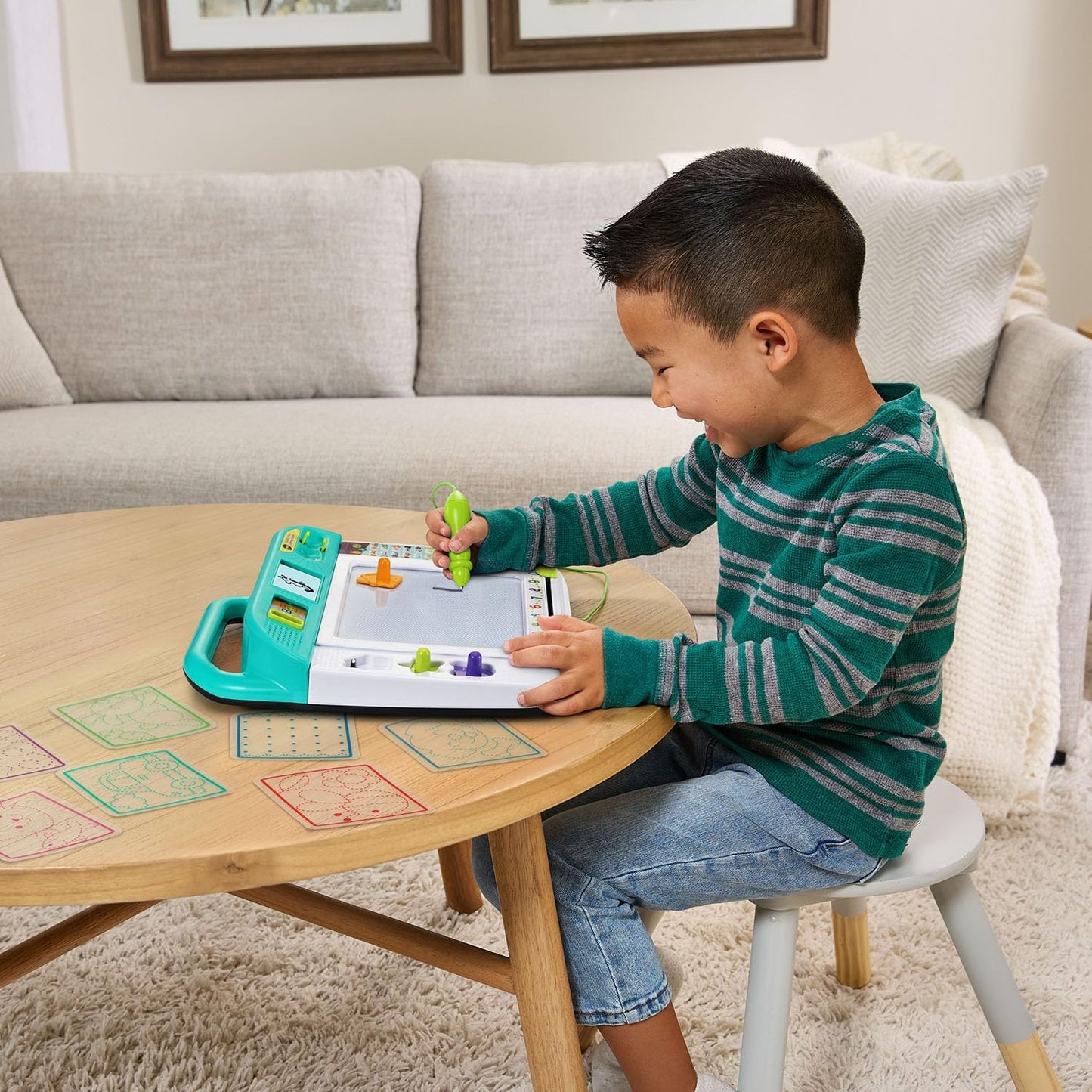 VTech Doodle and Draw Learning Center by VTech