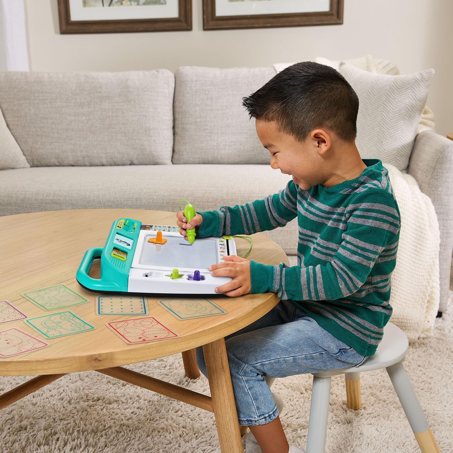 VTech Doodle and Draw Learning Center by VTech