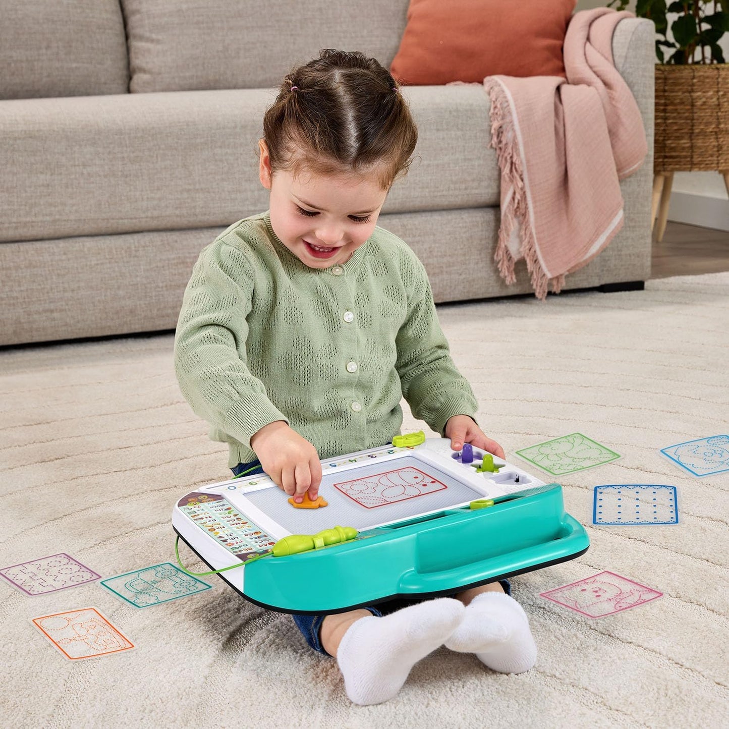 VTech Doodle and Draw Learning Center by VTech