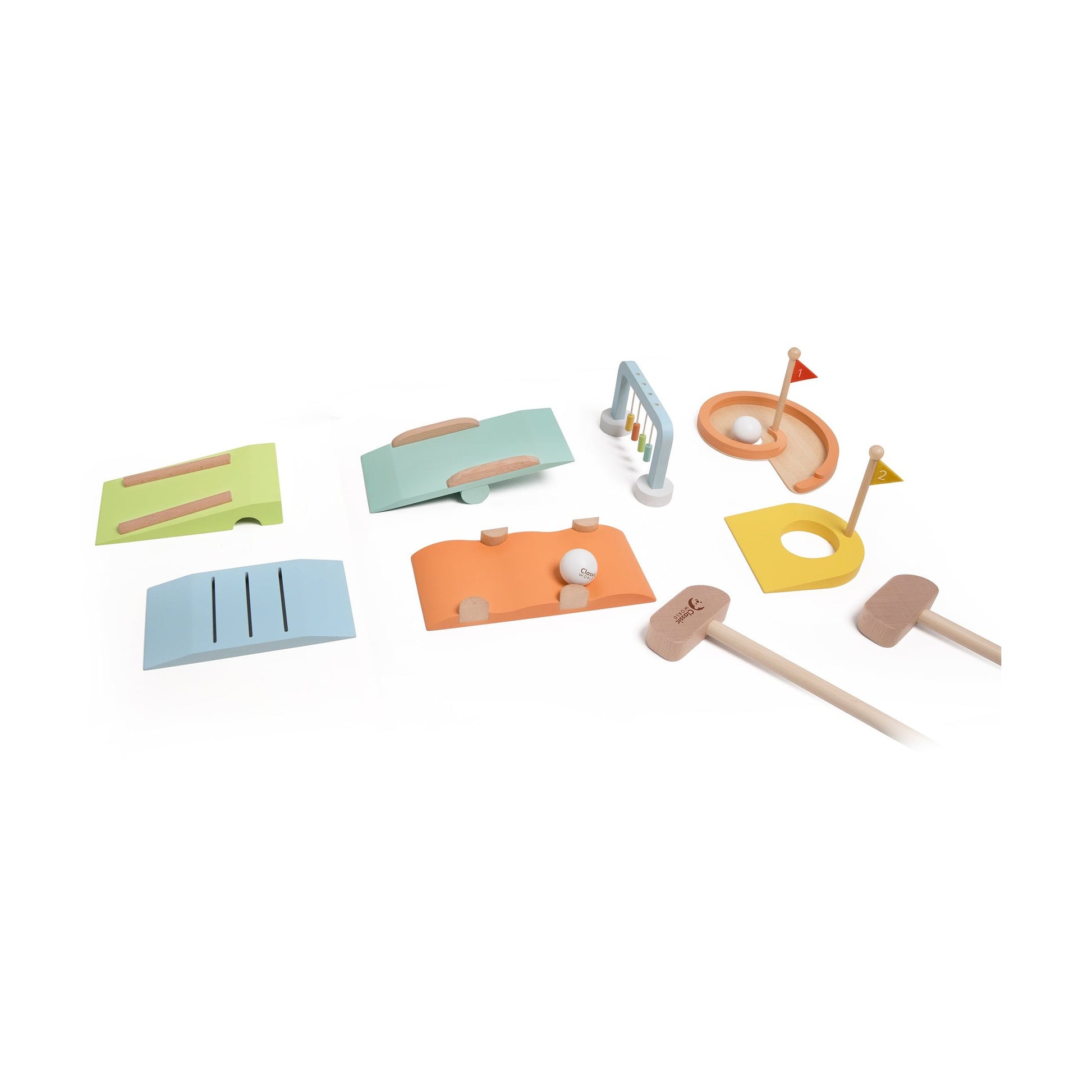 WOODEN GOLF SET by Classic World