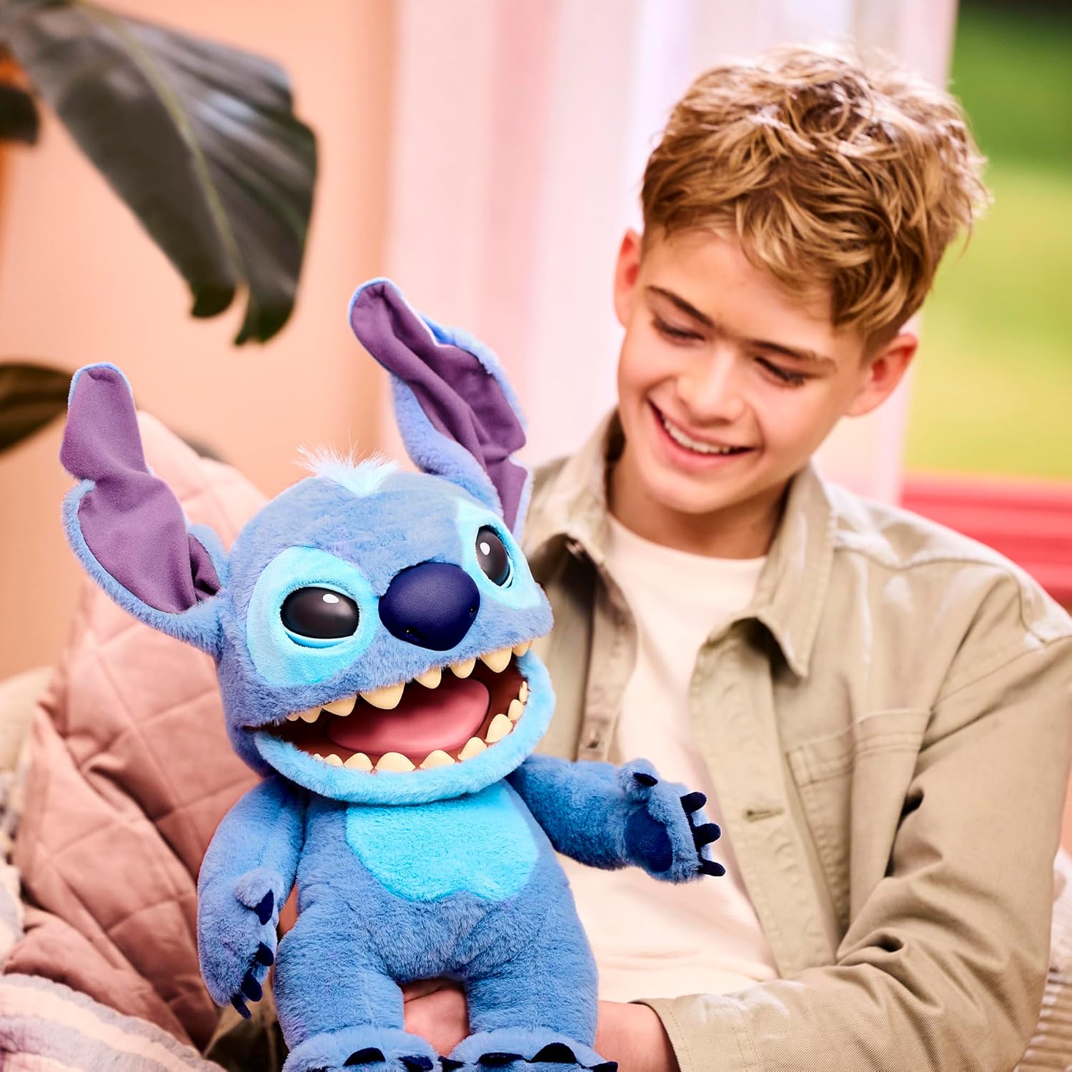 WOW! Stuff Disney Stitch Puppetronic by RealFX by WOW!