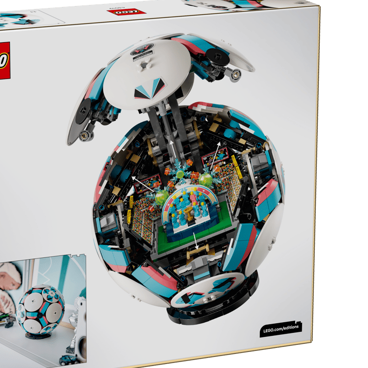 LEGO Soccer Ball (43019) by LEGO