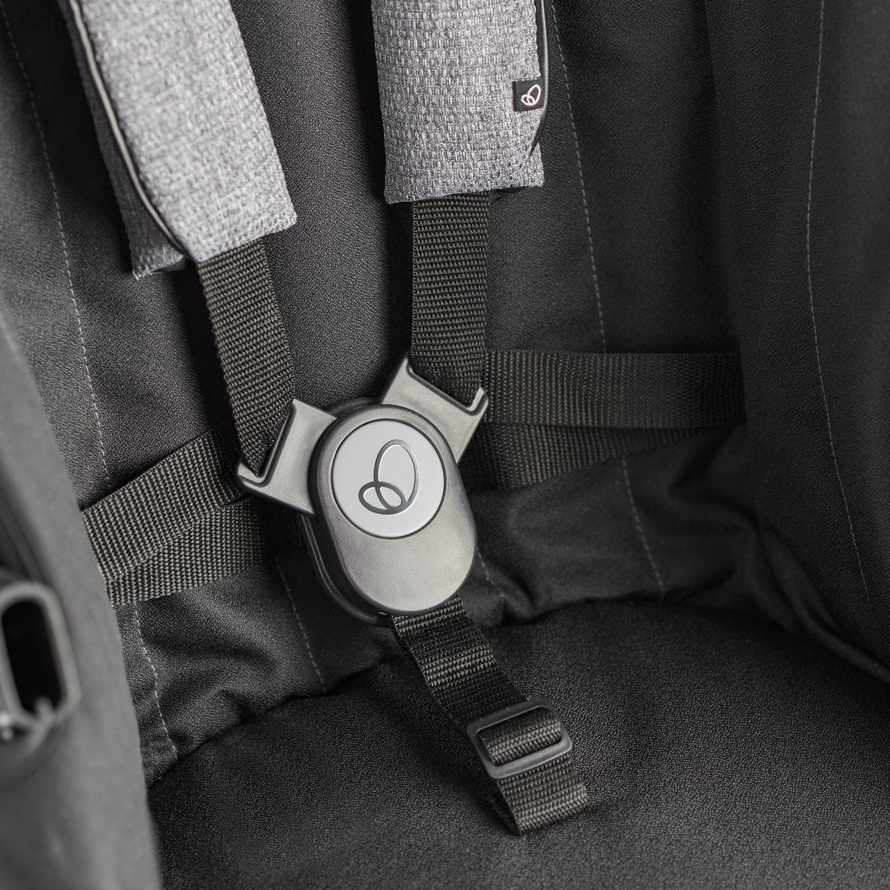 Evenflo Shyft Travel System With Securemax